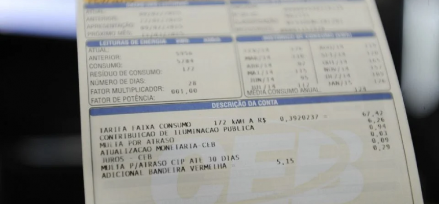 1077ee_5d01ba049d174cd5ba9408380617bd1amv2