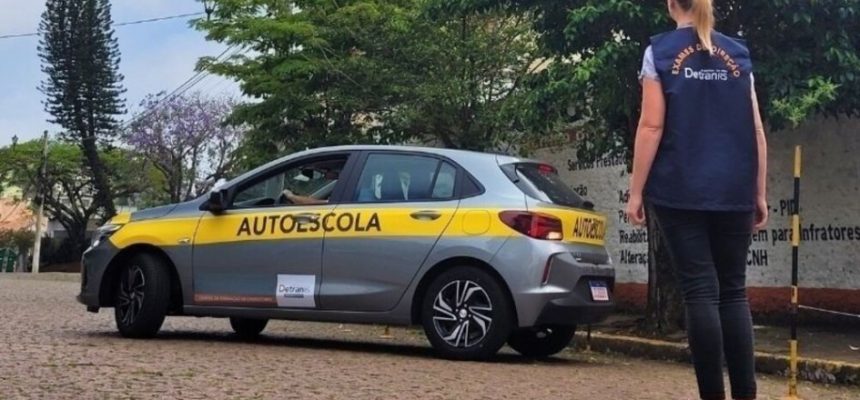 1077ee_95b45803ccdc479e983f3ab02d984714mv2